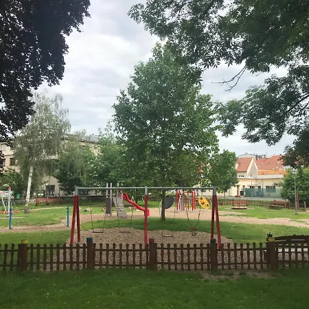 V Prvorepublikove Vile Poděbrady